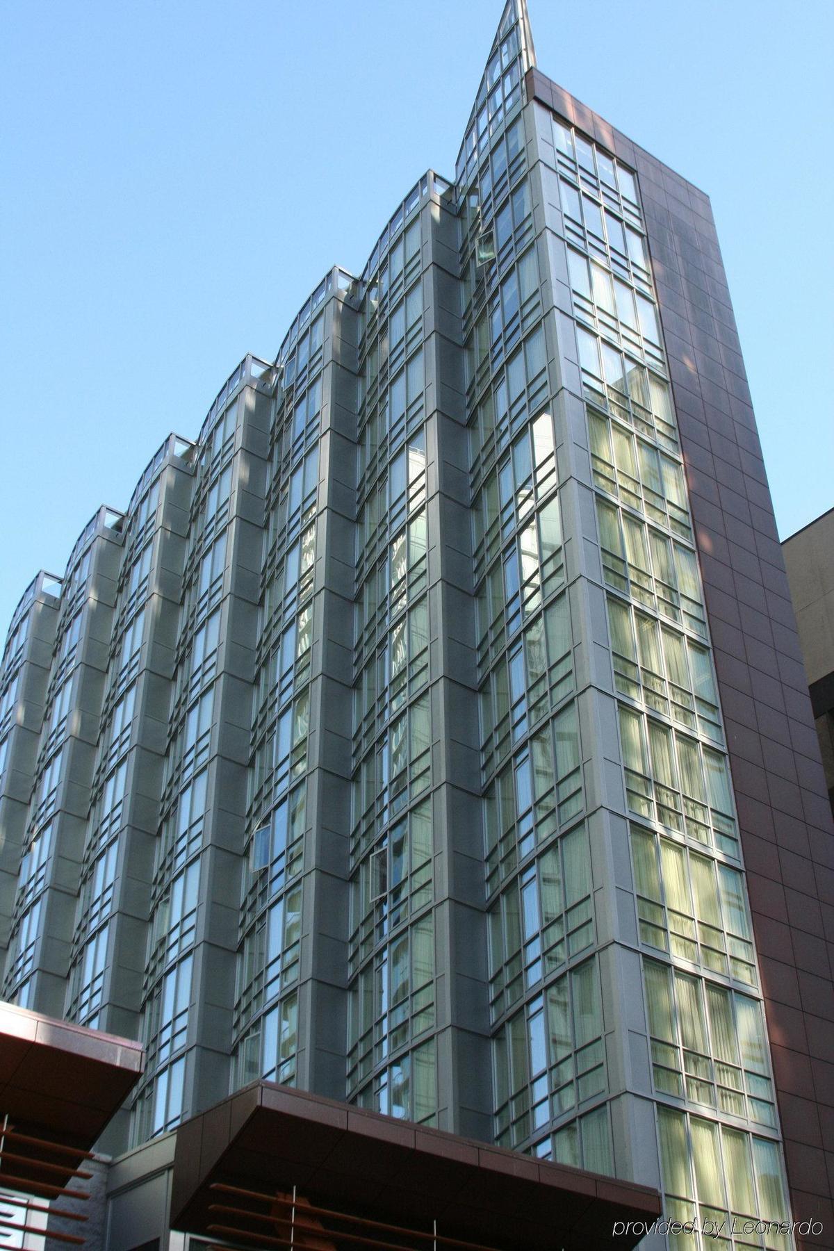 Loden Vancouver Hotel Exterior photo